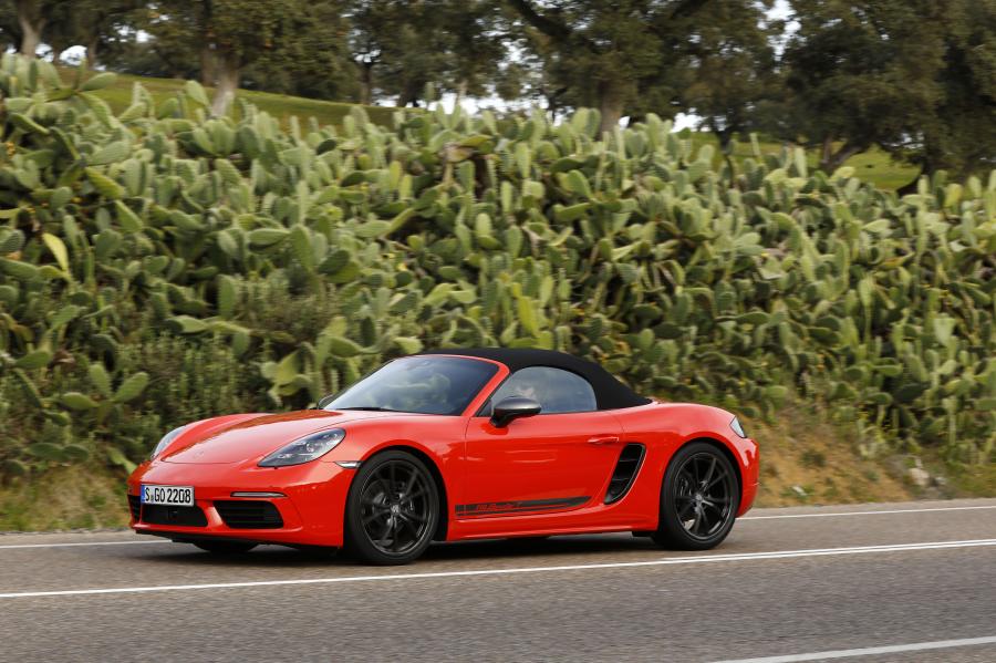  Porsche 718 Boxster T (982) 2019 года  (WW) (фото 14 из 52)